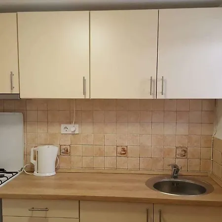 Jooremenyseg Vendeghaz Apartment *
